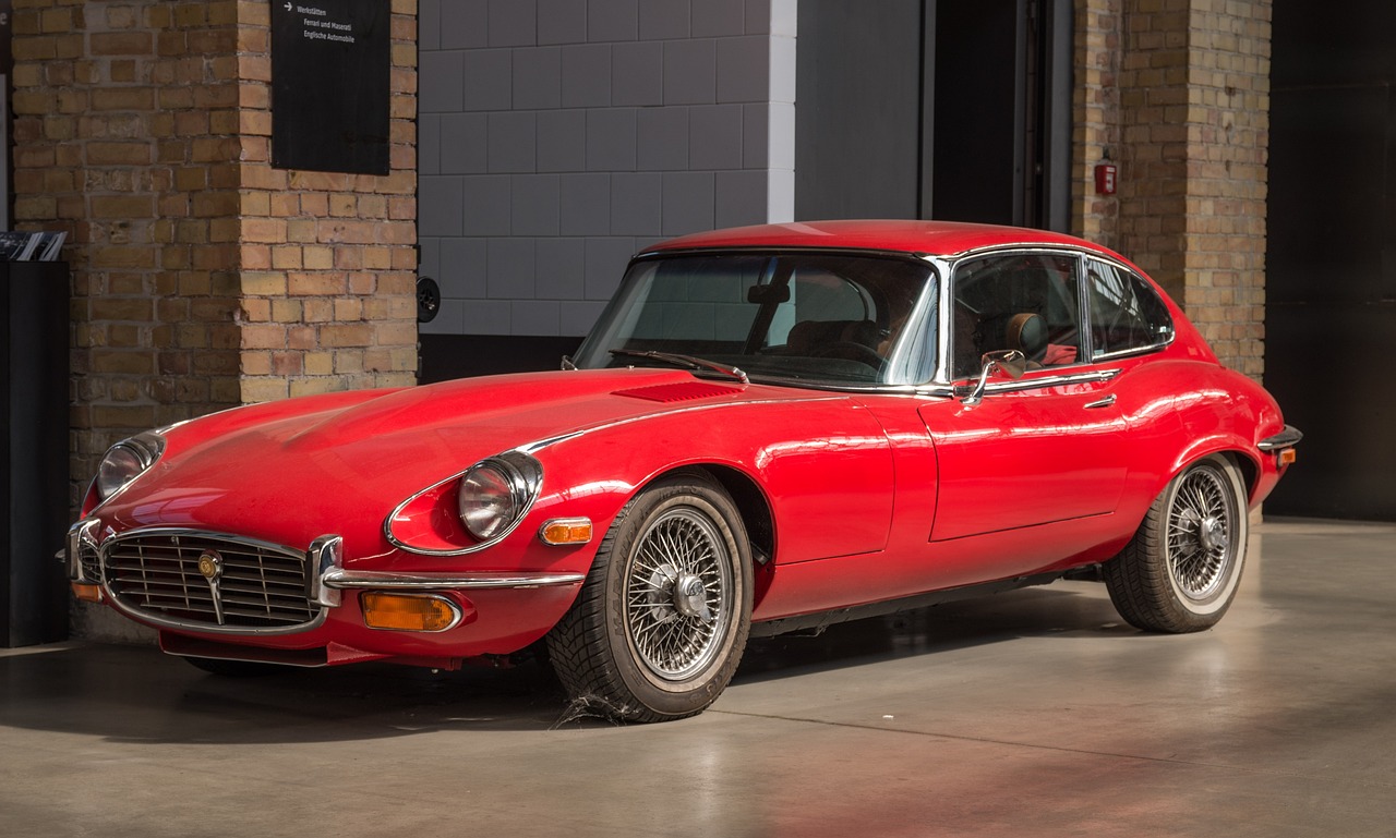 jaguar-e-type